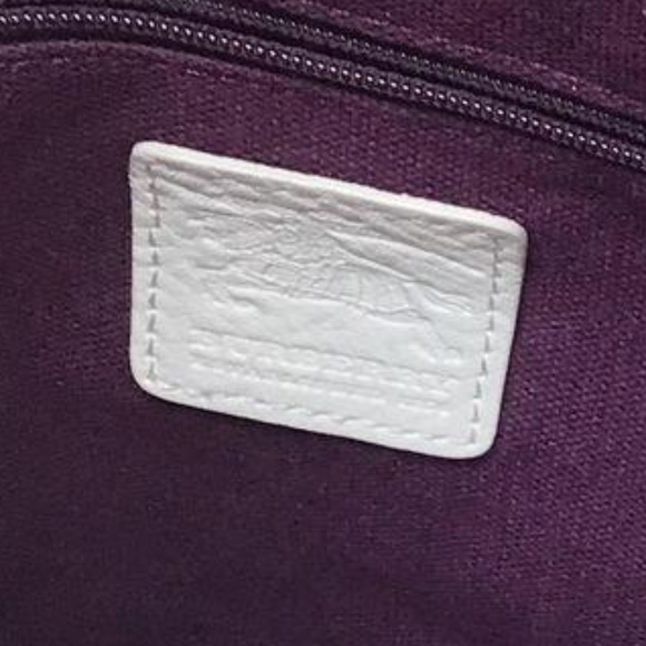 Burberry Womens Stowell White Plaid Double Handle Tote Shoulder Handbag W/ Coa - Picture 5 of 5